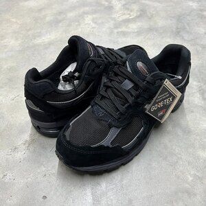 New Balance 2002R Gore-Tex Protection Pack Black Magnet Men's U20023MB - New